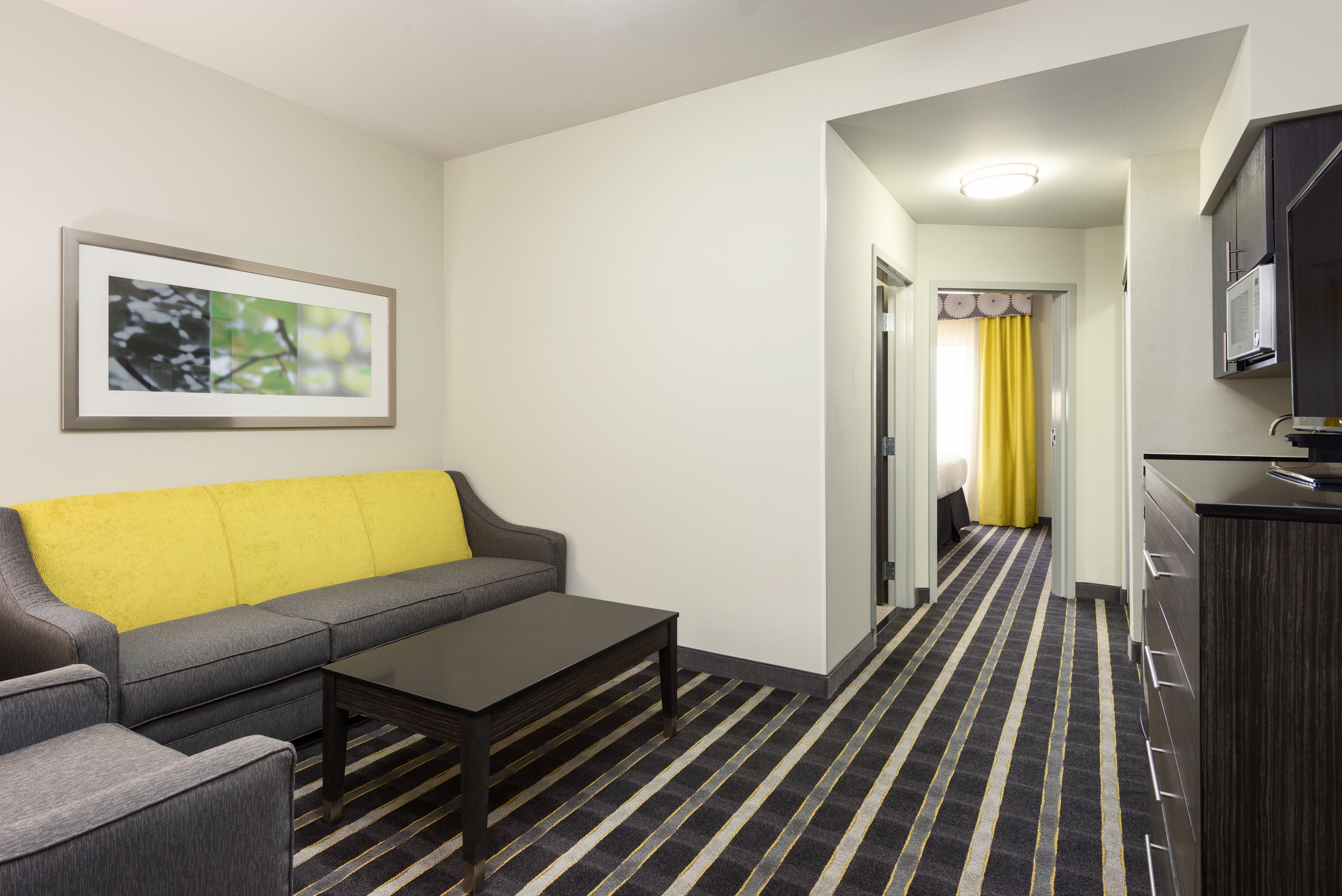 Holiday Inn Express And Suites Norman By Ihg Екстериор снимка