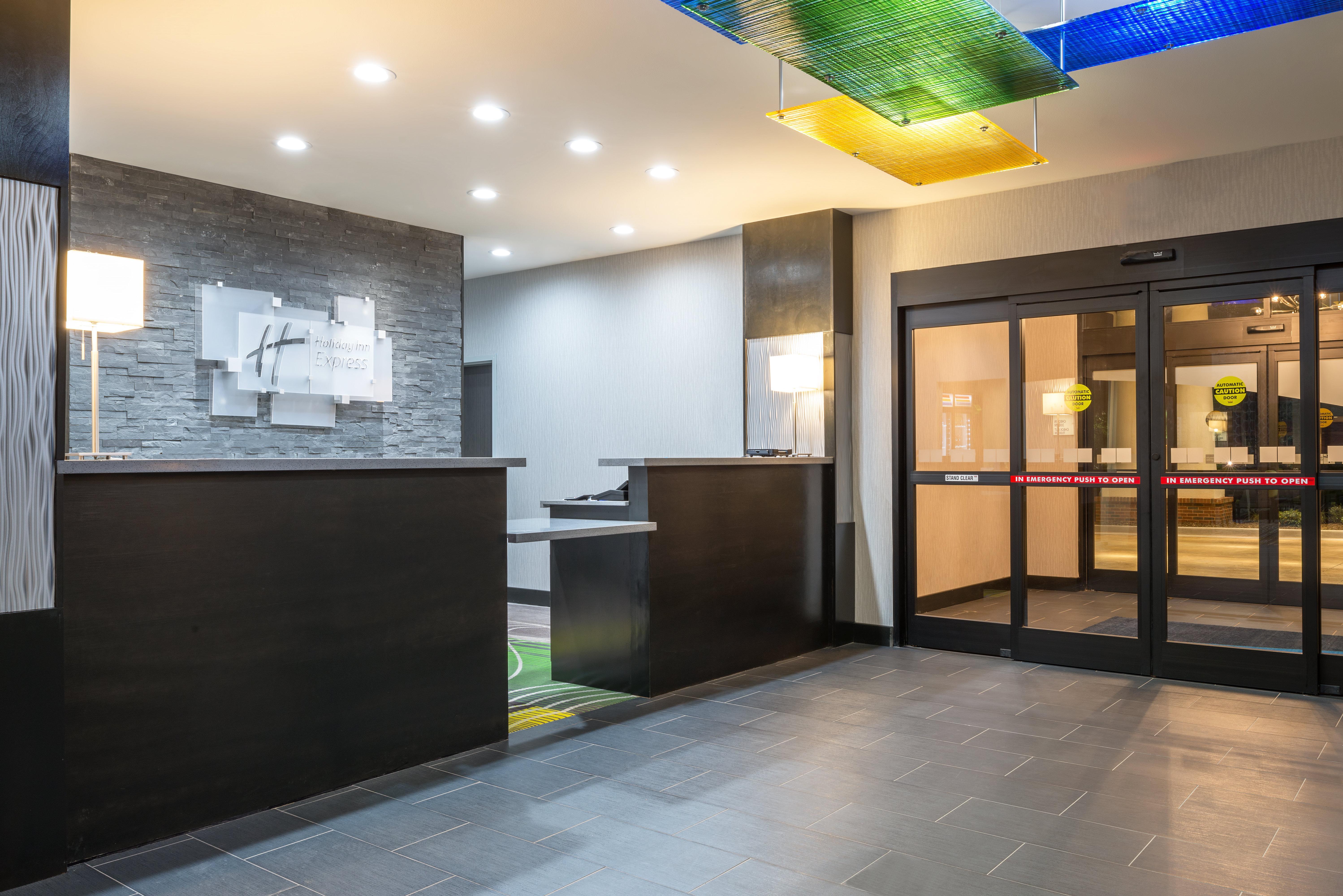 Holiday Inn Express And Suites Norman By Ihg Екстериор снимка