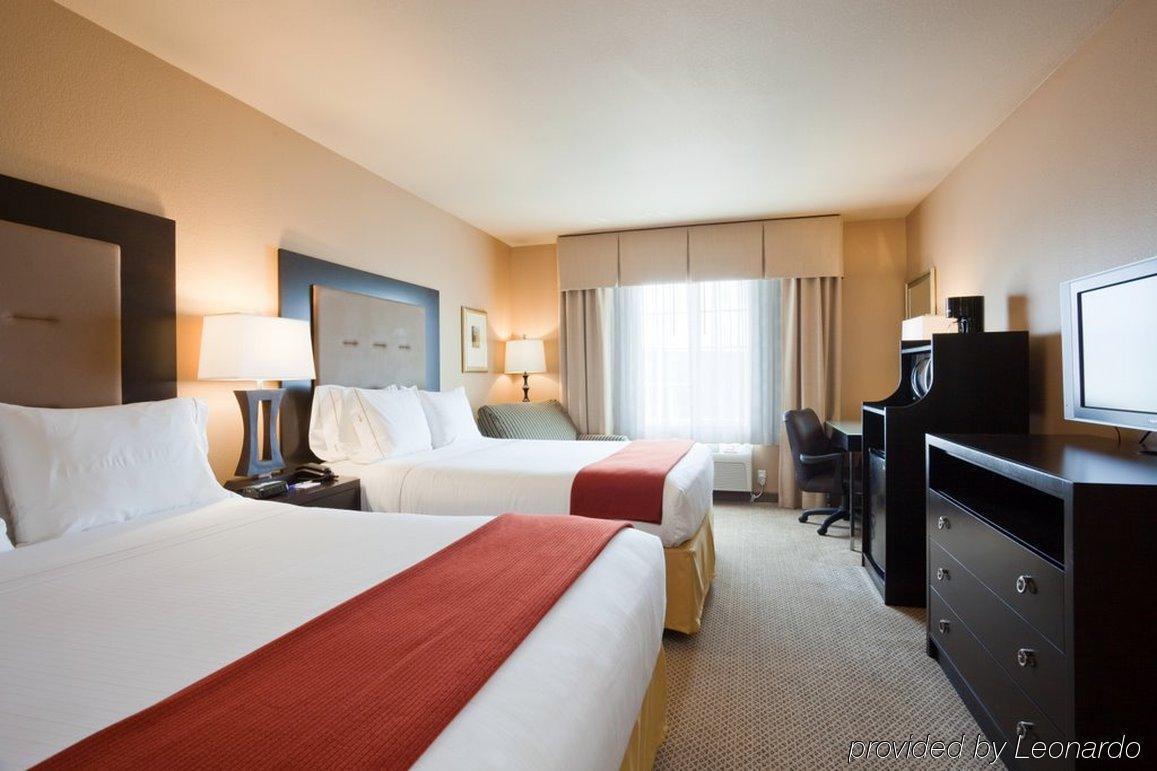 Holiday Inn Express And Suites Norman By Ihg Екстериор снимка